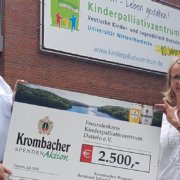 Spendenübergabe Kinderpalliativzentrum Krombacher @copyright Dattelner Morgenpost