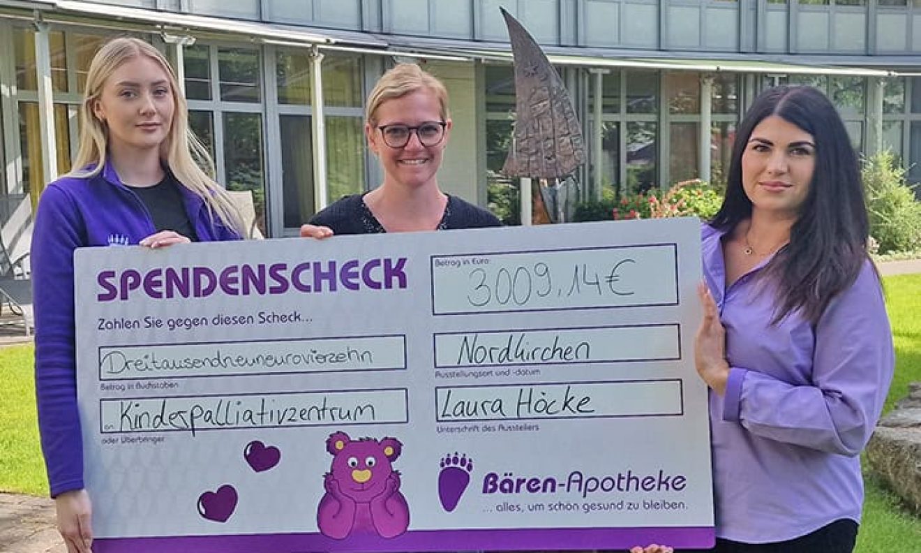 Spendenübergabe_Bärenapotheke_05_2025